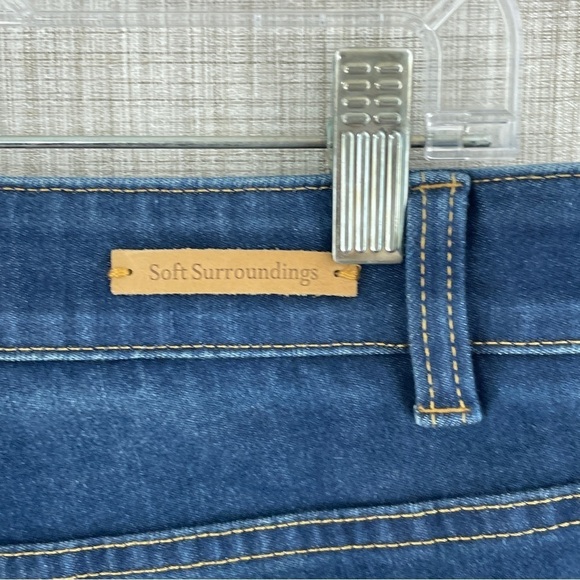 NWOT Soft Surroundings Womens Size M jean shorts - Picture 4 of 7